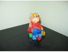   NGST00007 Статуетка-скарбничка Подарунки 13см